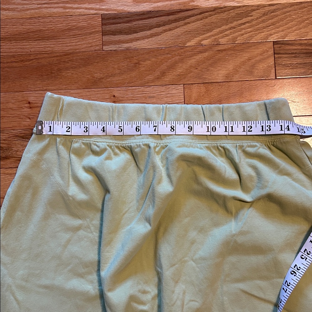 Free People hot shot relaxed set. Size medium. Light green color called Moss. - Picture 13 of 13